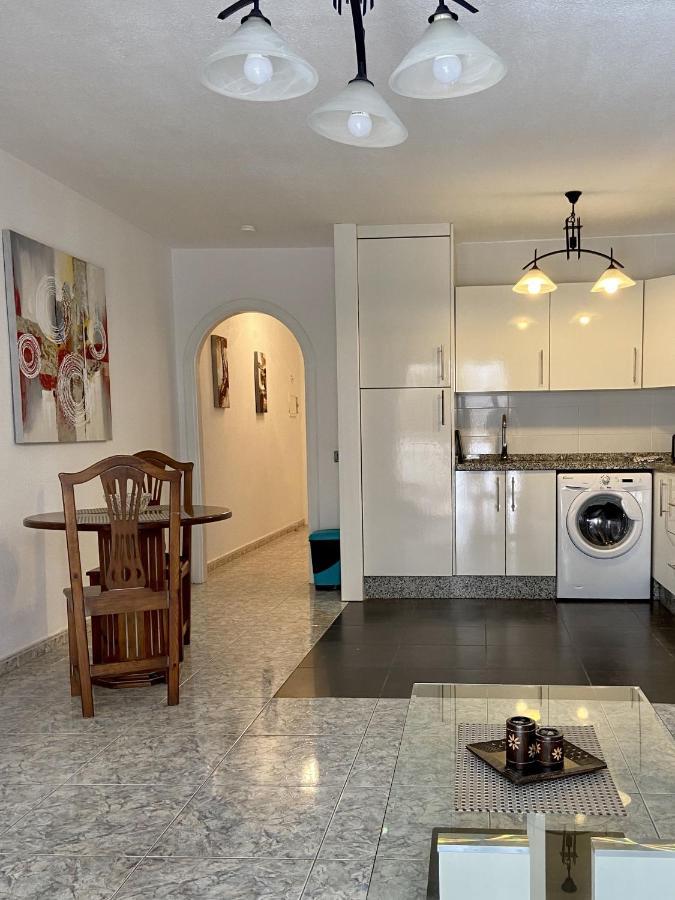 Victoria Court Modern 1 Bed Apartment Los Cristianos  Extérieur photo